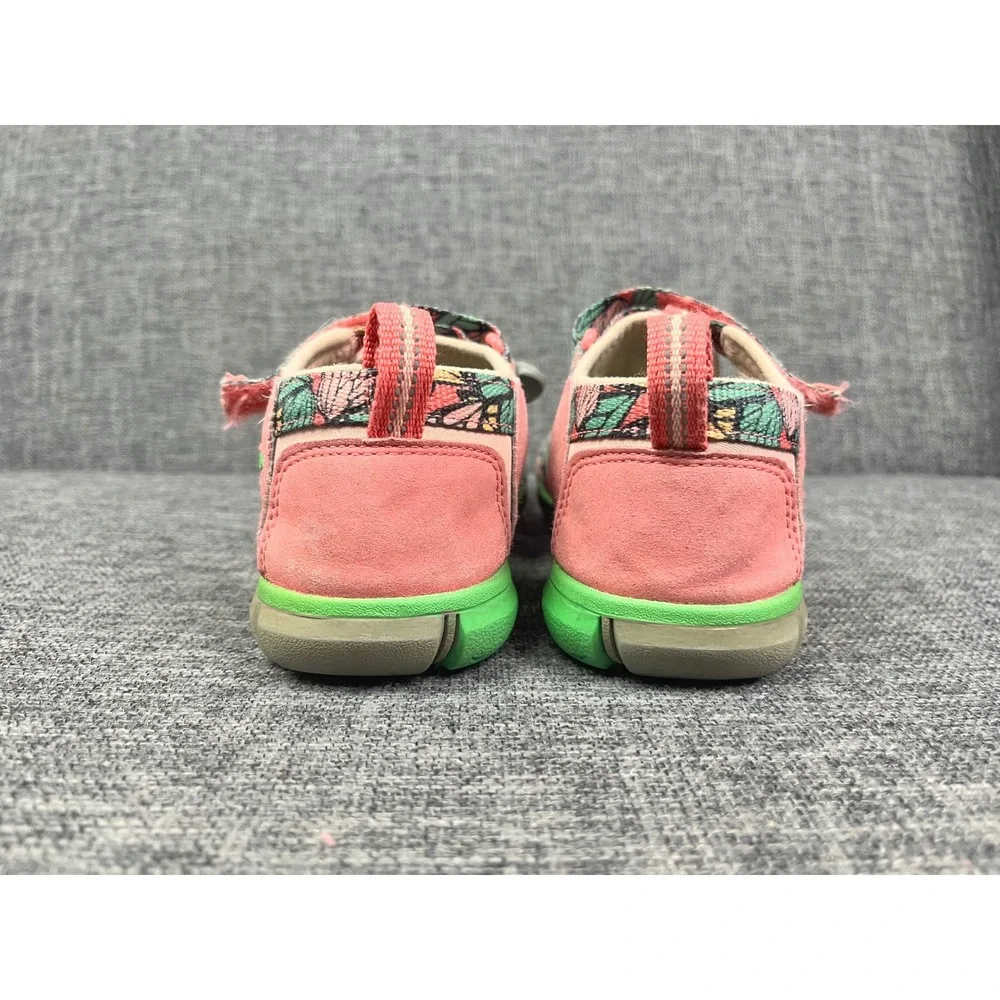Keen Seacamp II CNX Girls Pink Green Butterfly Water Sandals Size 3 US 35 EU
